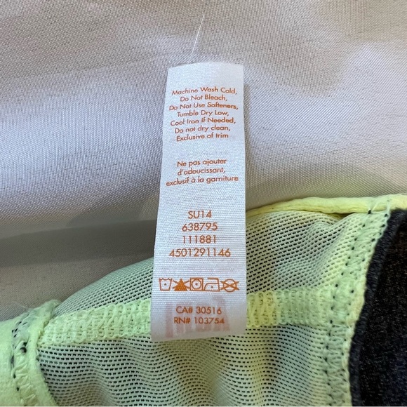 Lucy High Impact Adjustable Workout Sports Bra w/Removable Pads Size Medium EUC - Picture 14 of 14